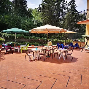 https://le-streghe-di-roma.it-romehotels.com